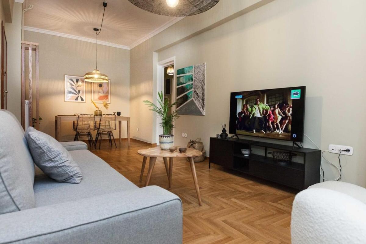 Pagrati Urban Oasis Getaway 2Bd Apt With Balcony Atena Exterior foto